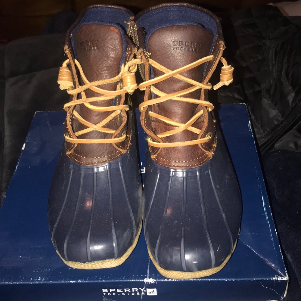 Sperry rain boot